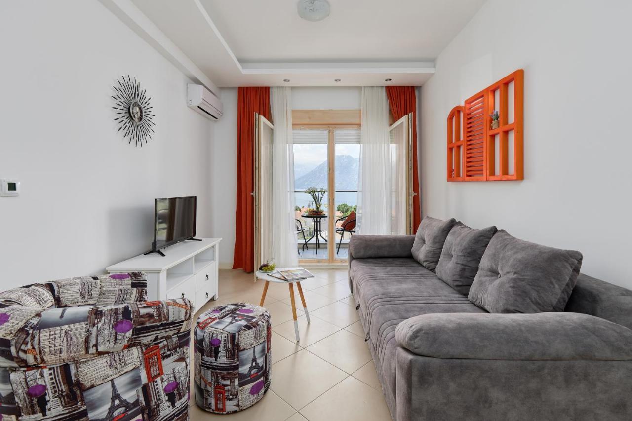 M&M&M Apartments Kotor Ngoại thất bức ảnh
