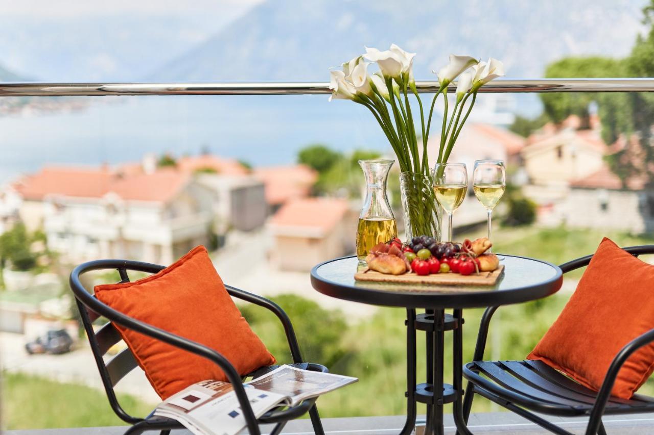 M&M&M Apartments Kotor Ngoại thất bức ảnh