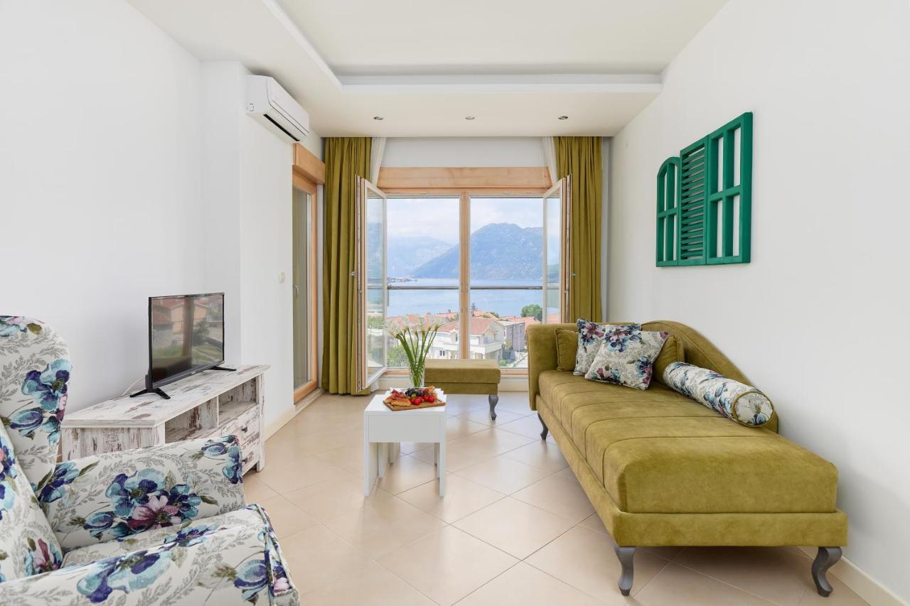 M&M&M Apartments Kotor Ngoại thất bức ảnh
