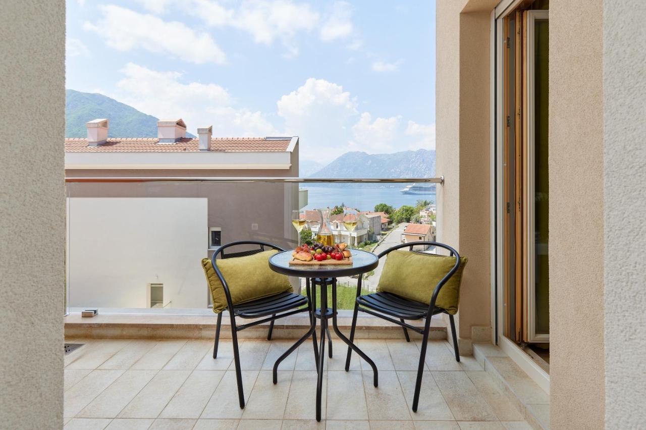M&M&M Apartments Kotor Ngoại thất bức ảnh