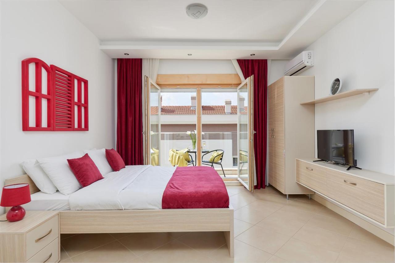 M&M&M Apartments Kotor Ngoại thất bức ảnh