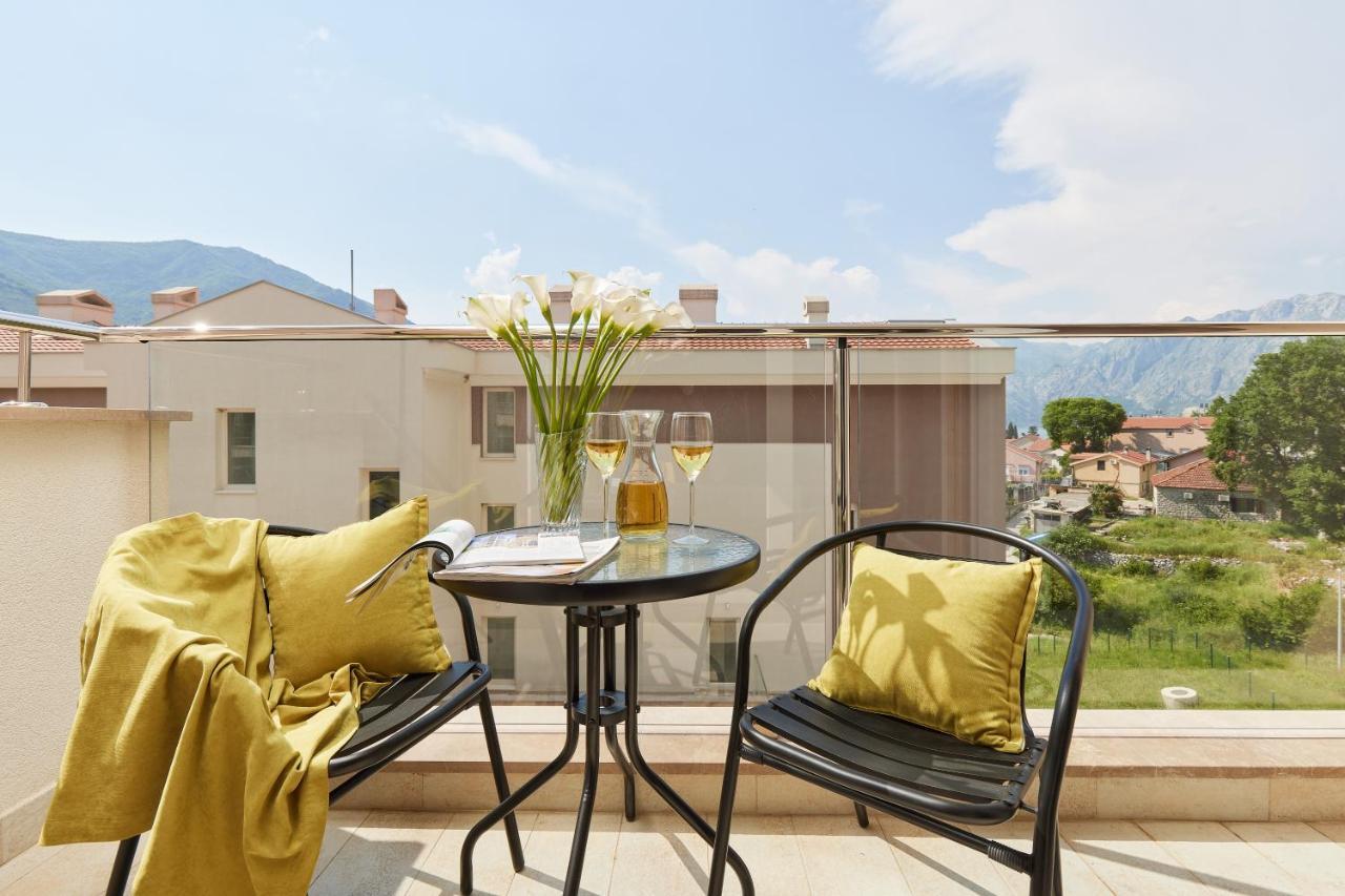M&M&M Apartments Kotor Ngoại thất bức ảnh