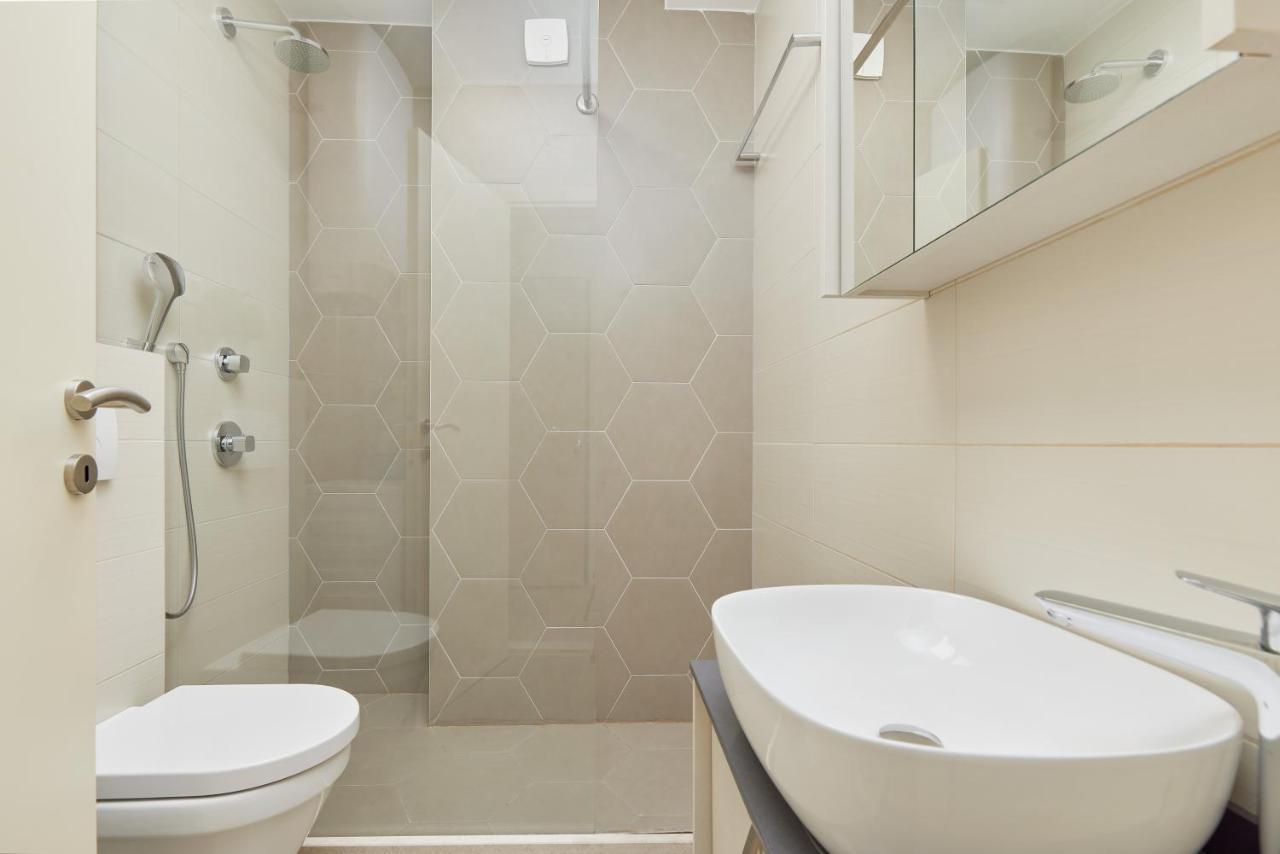 M&M&M Apartments Kotor Ngoại thất bức ảnh